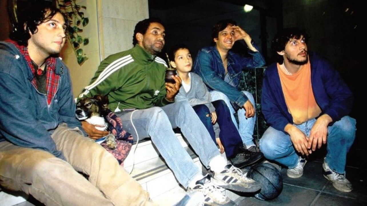 ES - Okupas (2000) 0