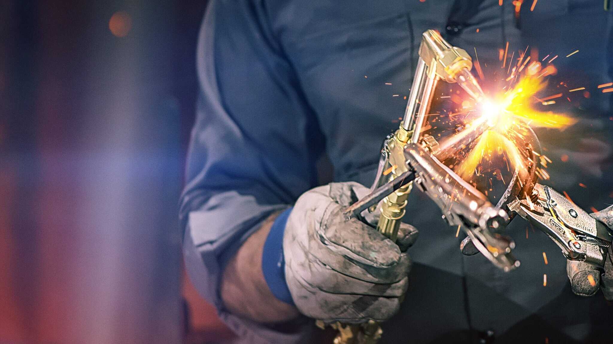 NF - Metal Shop Masters 0