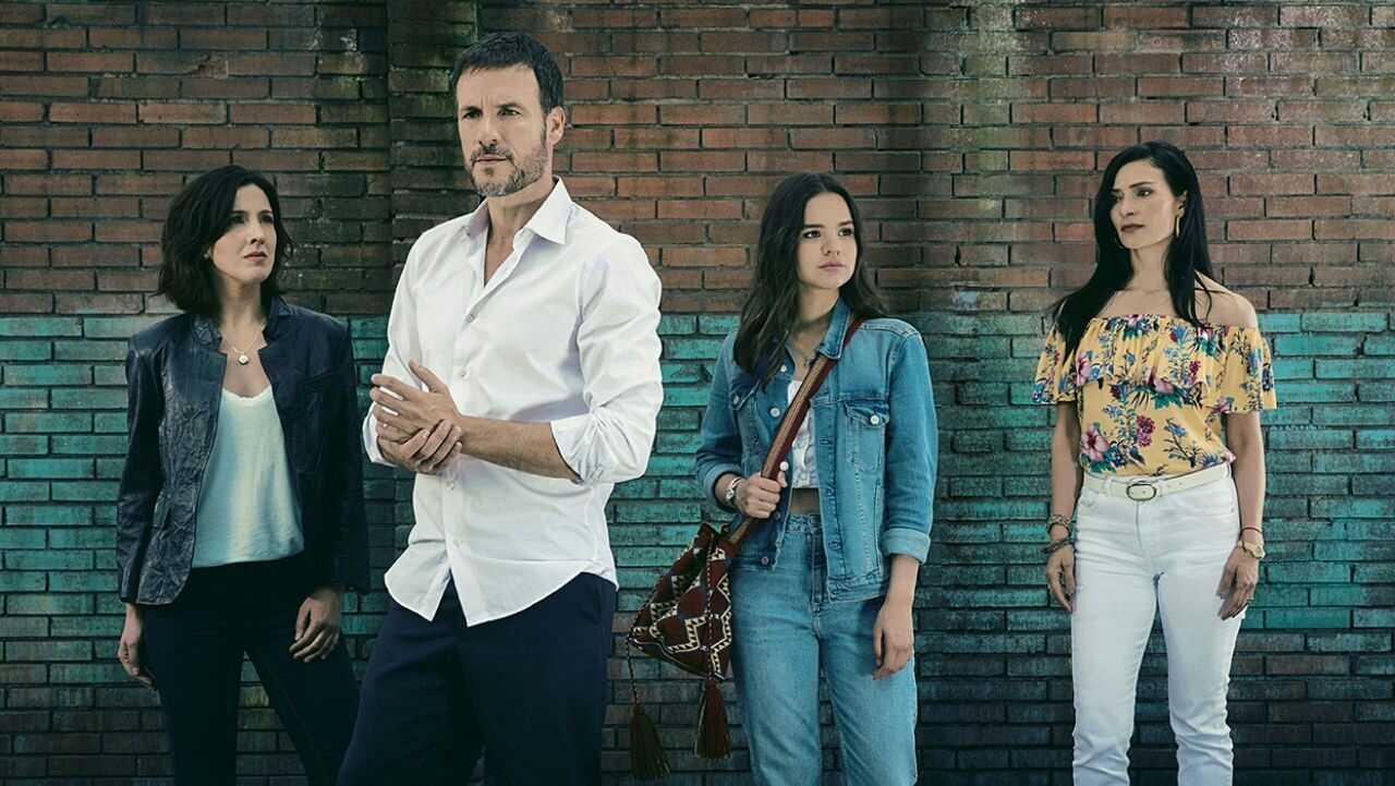 EN - Stolen Away (2020) 0