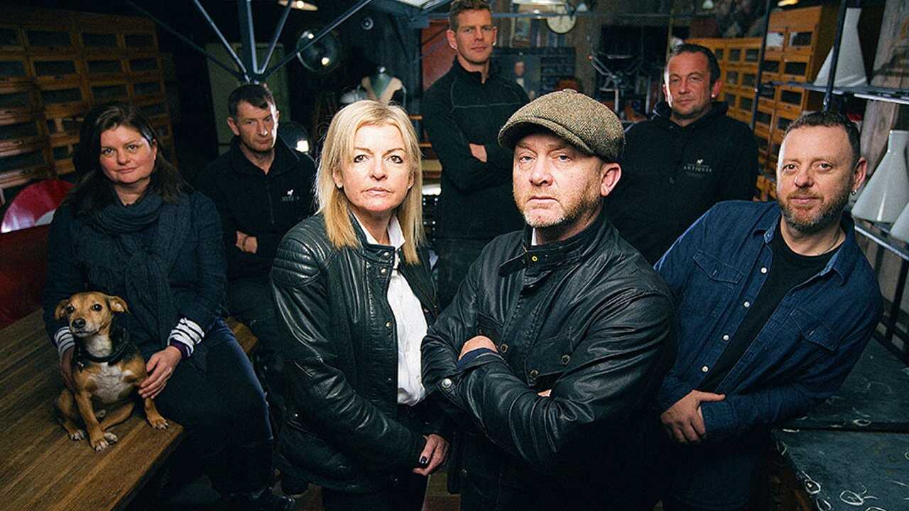 EN - Salvage Hunters (2011) 0