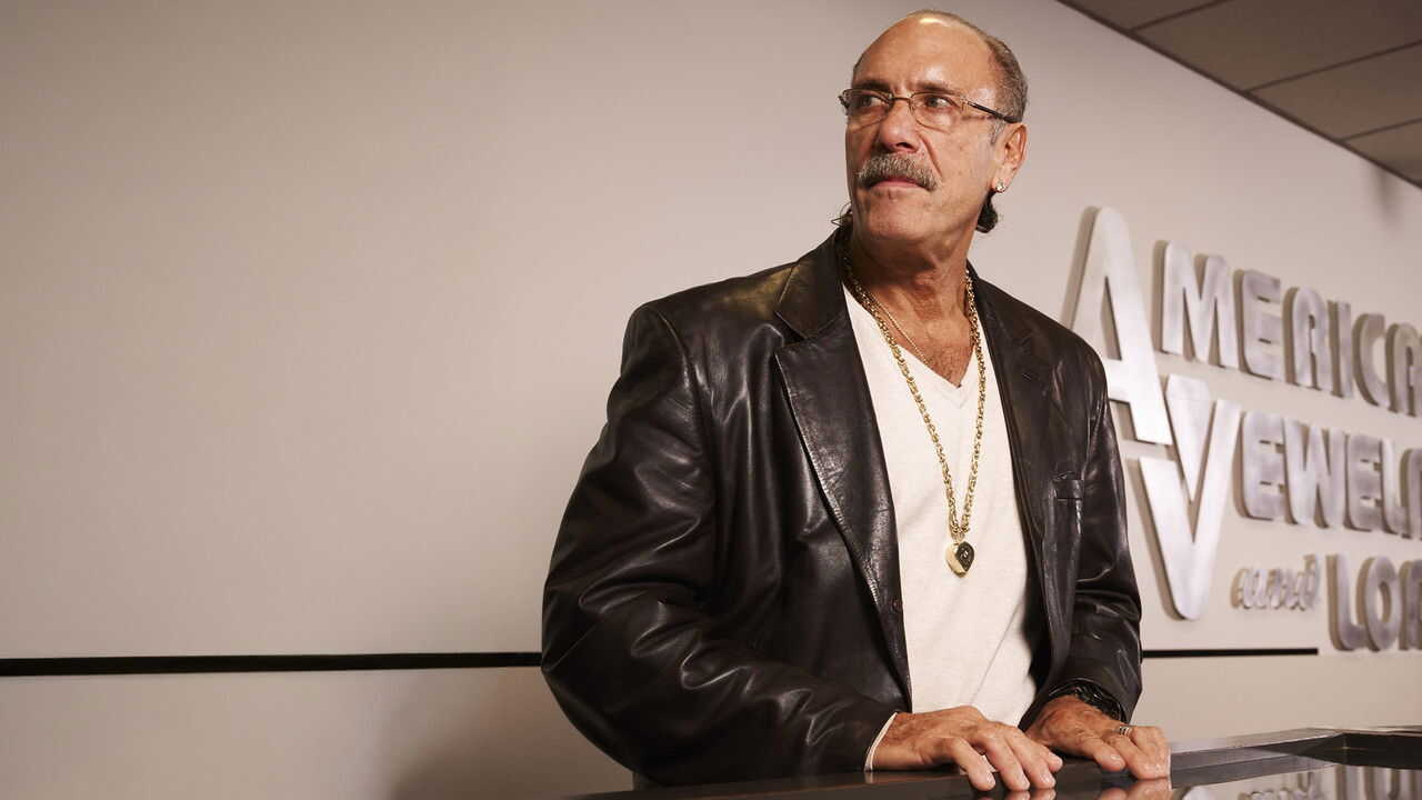 EN - Hardcore Pawn (2010) 4