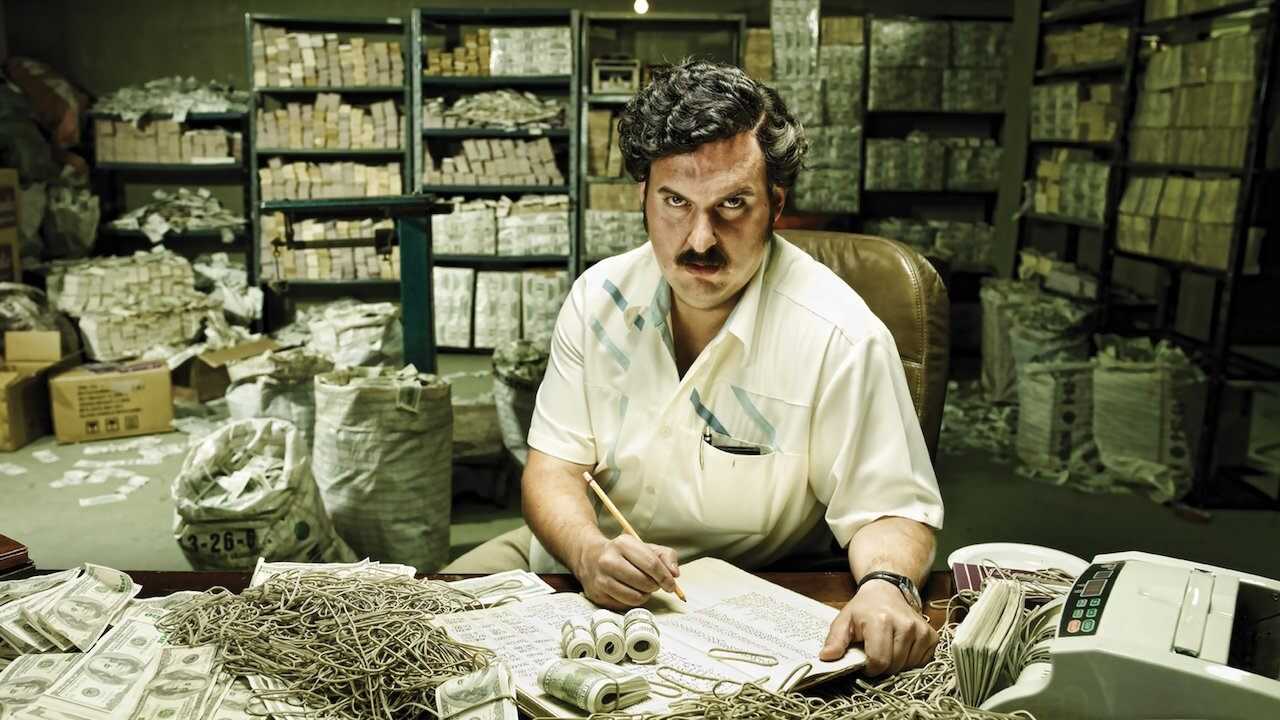 EX - Pablo Escobar: The Drug Lord (2012) 1