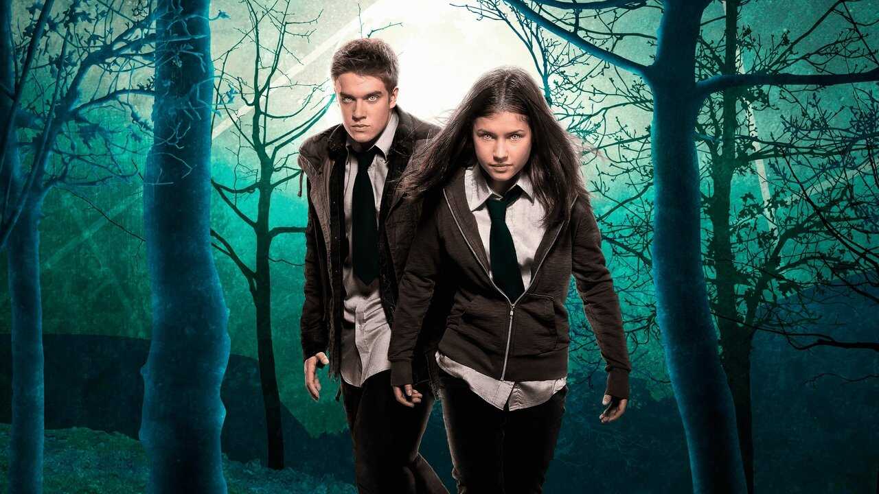 DE - Wolfblood: Verwandlung bei Vollmond (2013) 1