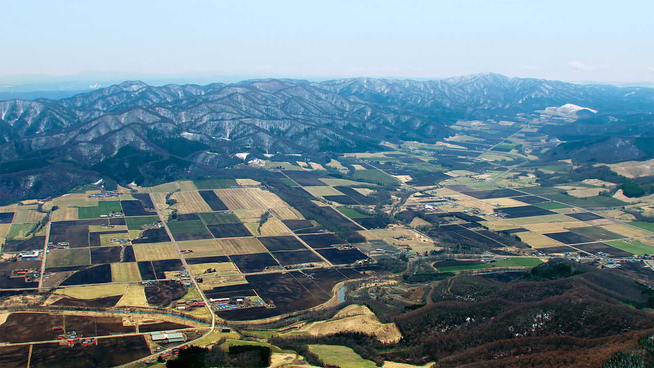 D+ - Japan: Between Earth & Sky (FR) 3