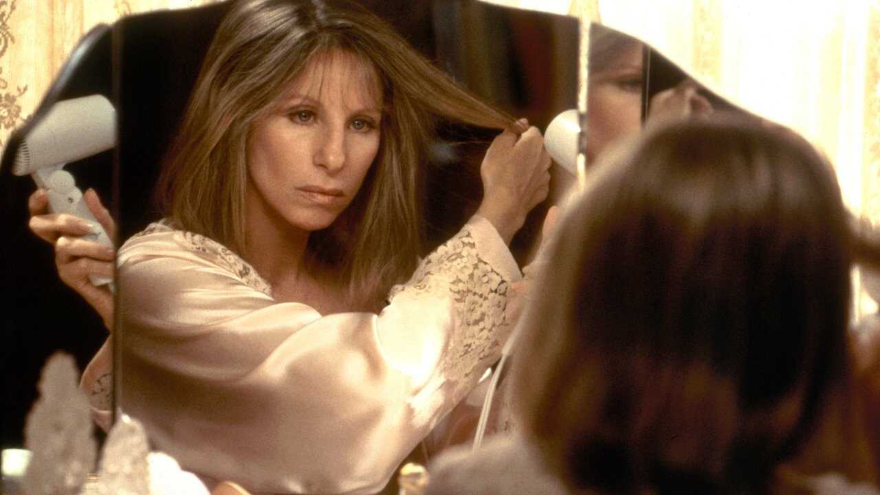 The Mirror Has Two Faces 0