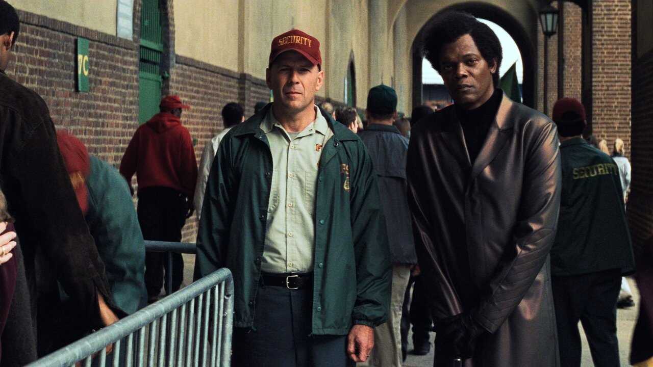 Unbreakable (2000) 0