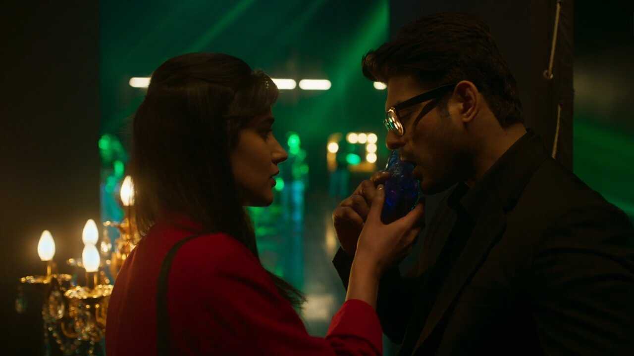 IN - Broken But Beautiful (2018) (IN) 0