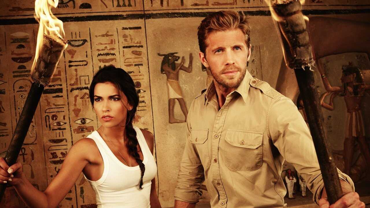 FR - Blood & Treasure 0