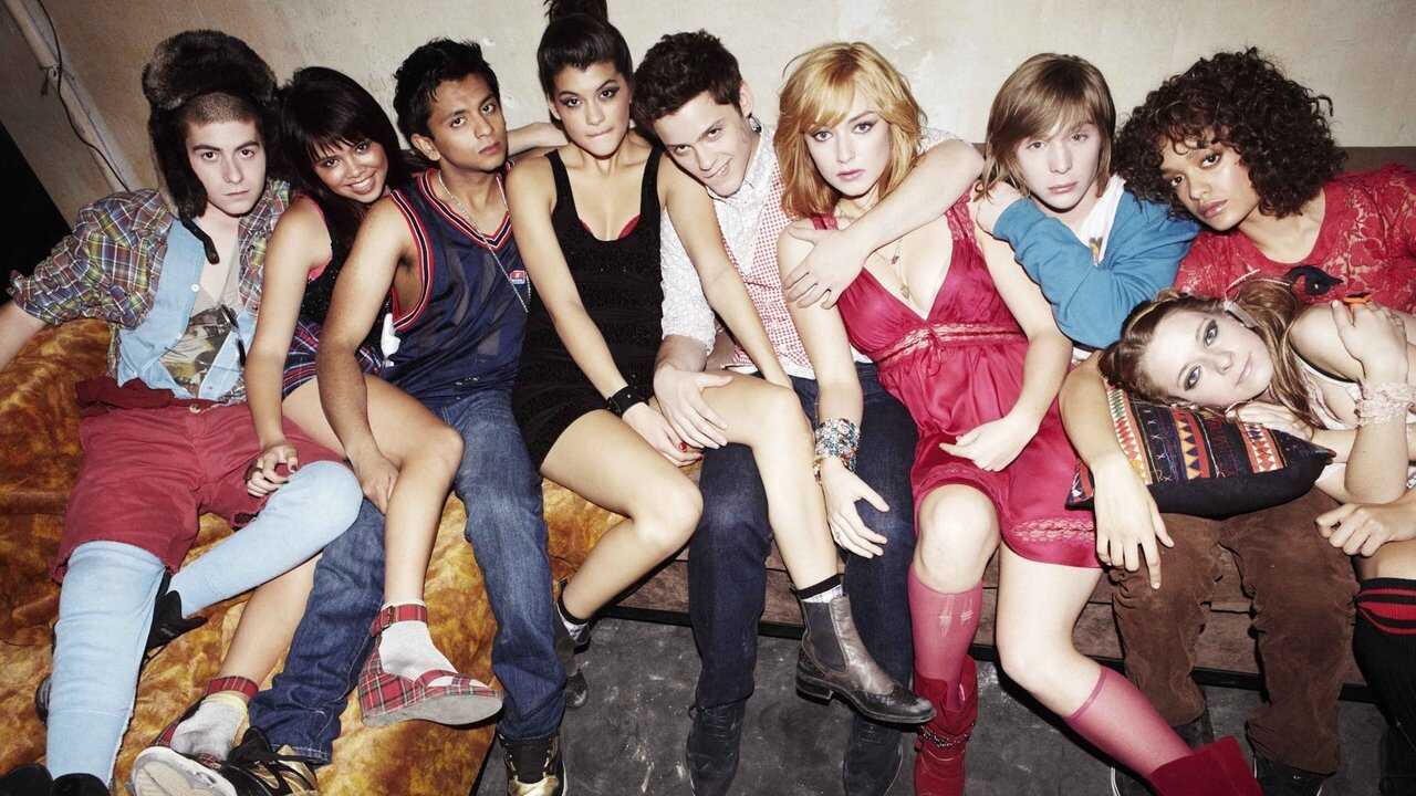 IN - Skins (2011) 3