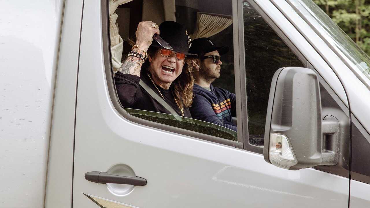 EN - Ozzy and Jack's World Detour (2016) (US) 1