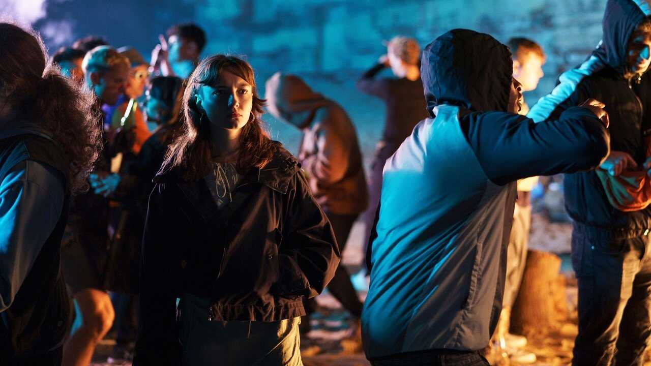 ES - Ambición y mentiras (2024) 4