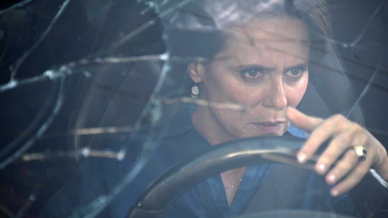 Under Her Control 0