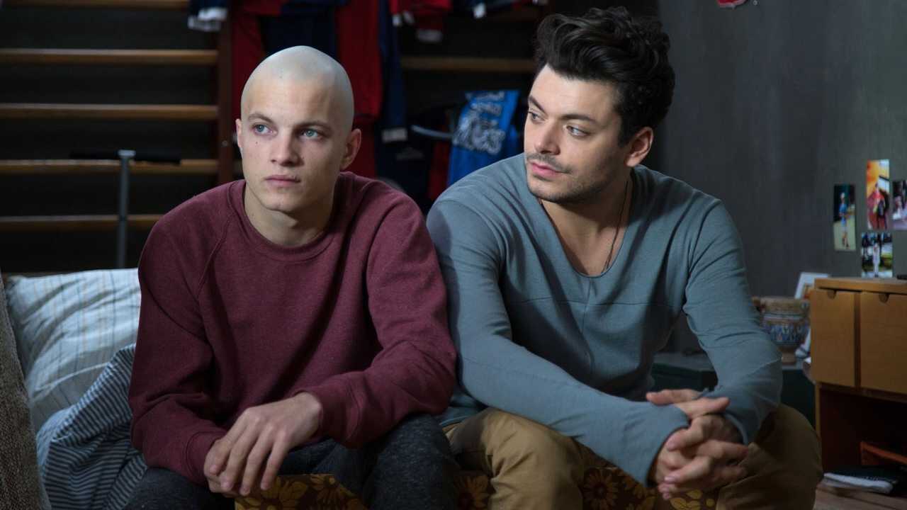Public Friends (2016) 0