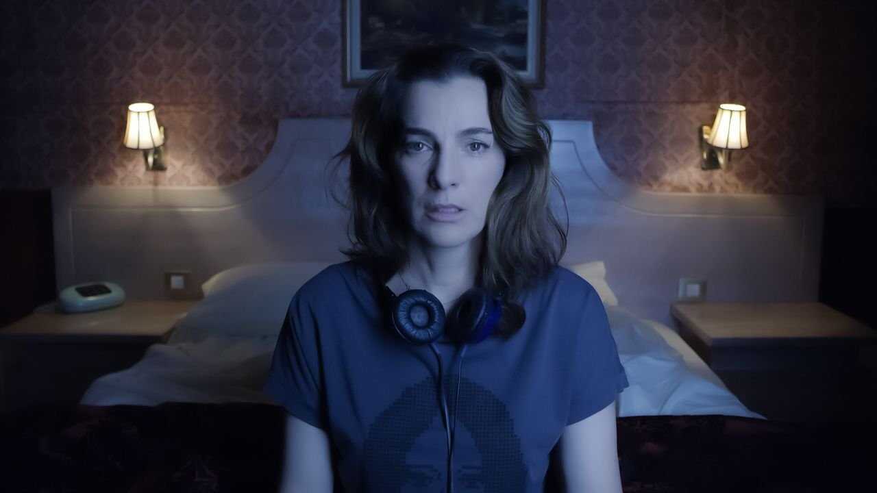 A+ - Losing Alice (2020) 2