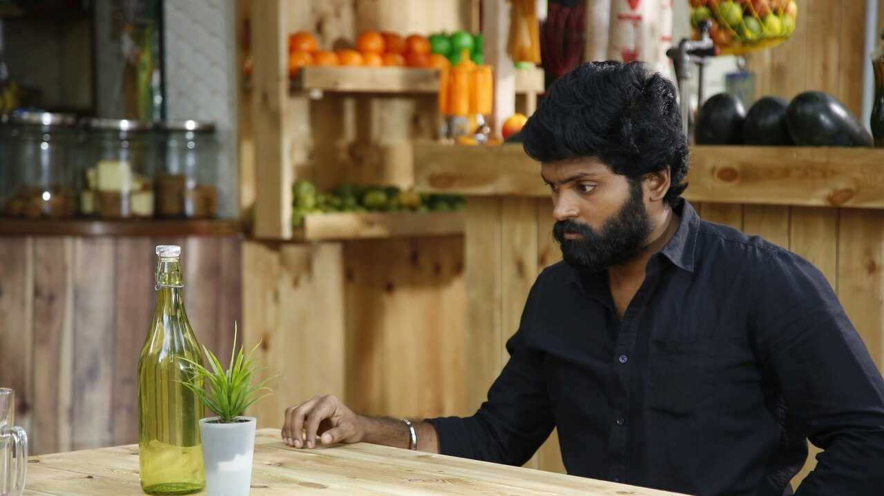 ஜீவி 0