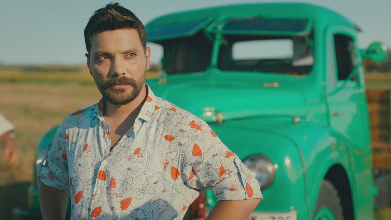 Kırk Yalan 0