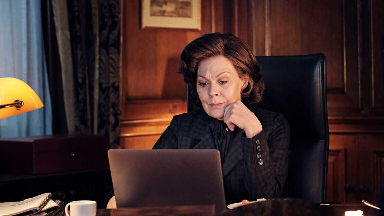 AR - Roadkill (2020) (GB) 3