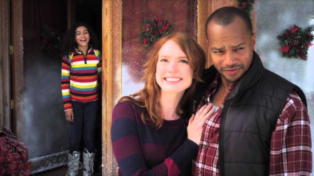 A Snow Globe Christmas 0