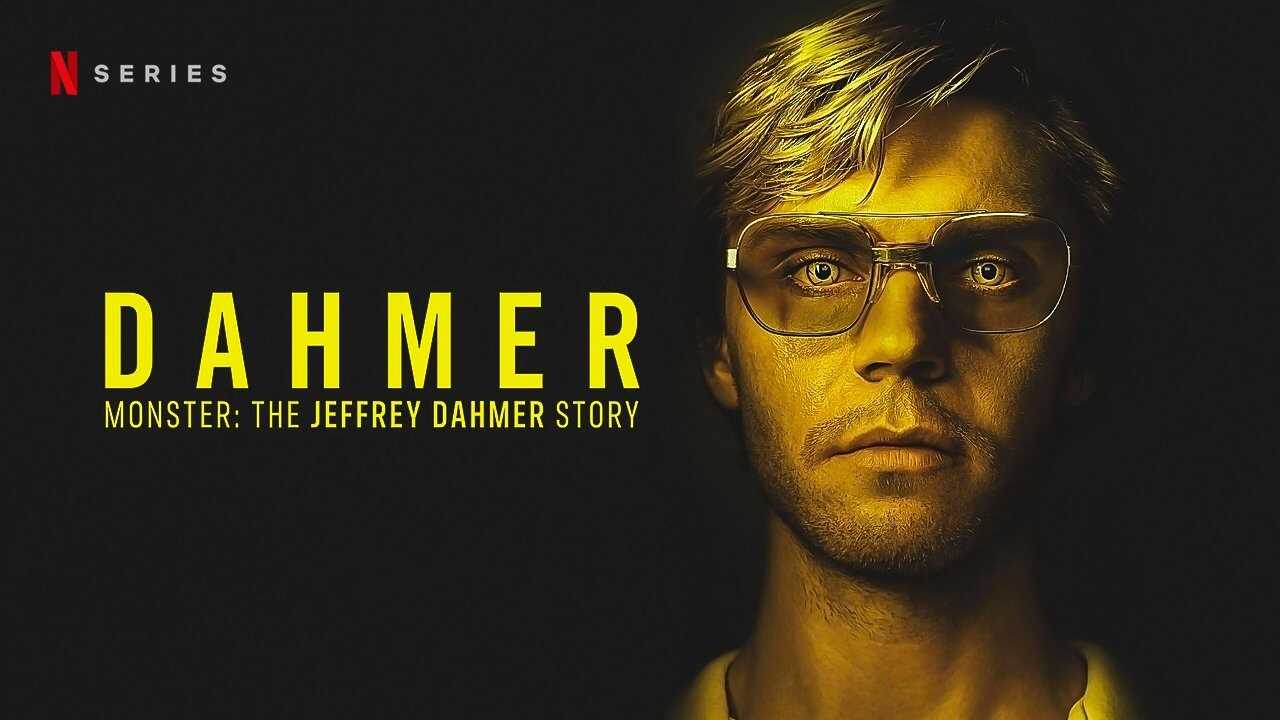 IN - Dahmer - Monster: The Jeffrey Dahmer Story 4