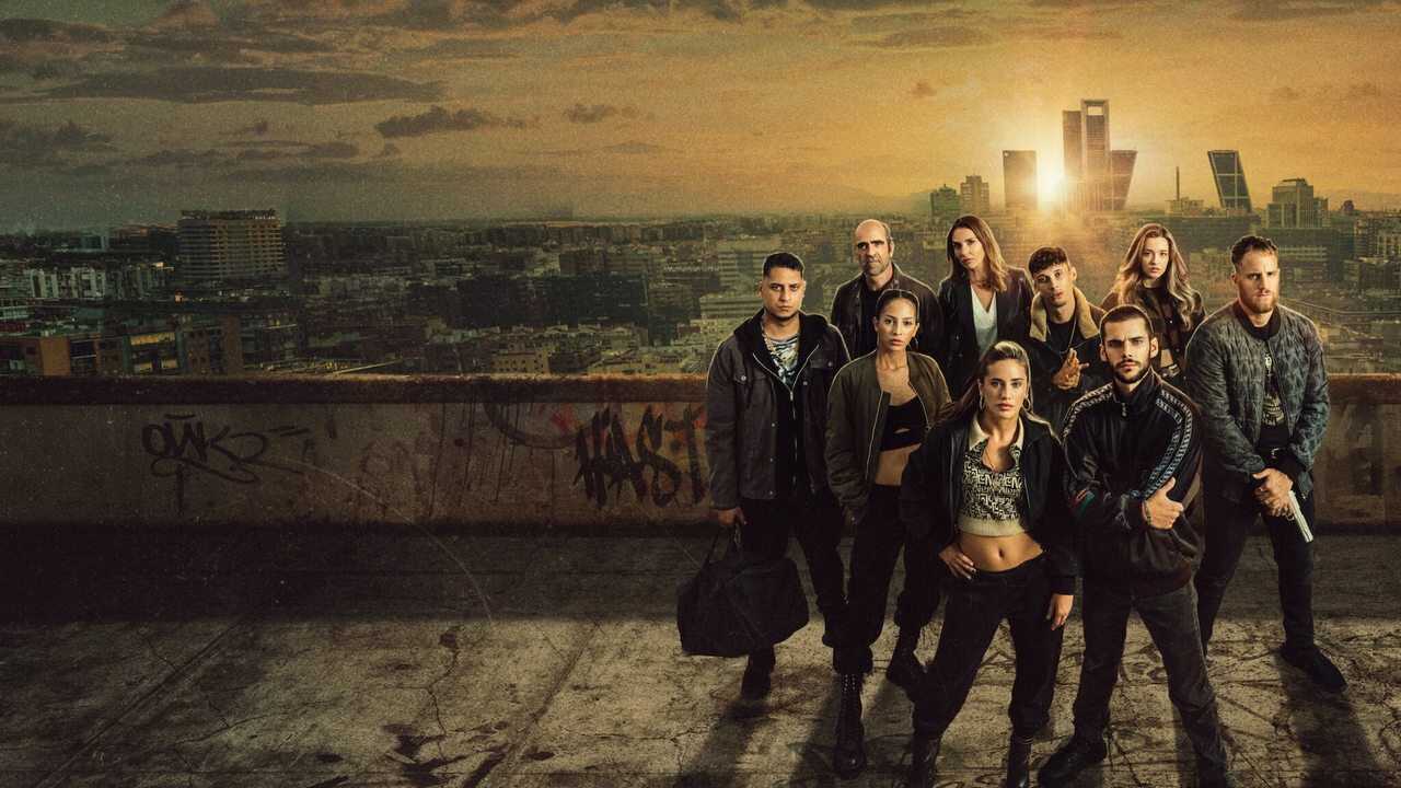 4K - Hasta el cielo : La série (2023) 1