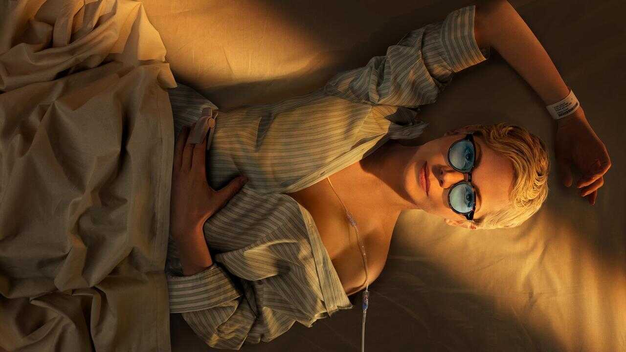 EN - Dying For Sex (2025) 3