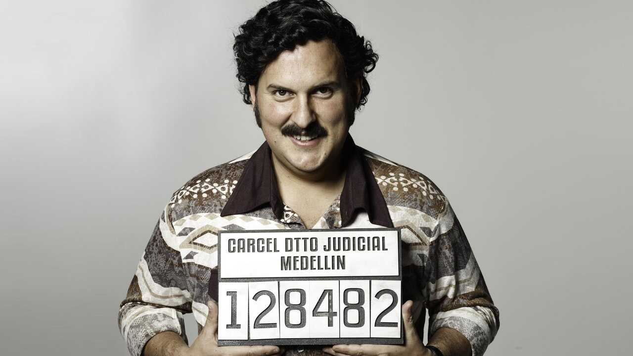 EX - Pablo Escobar: The Drug Lord (2012) 3