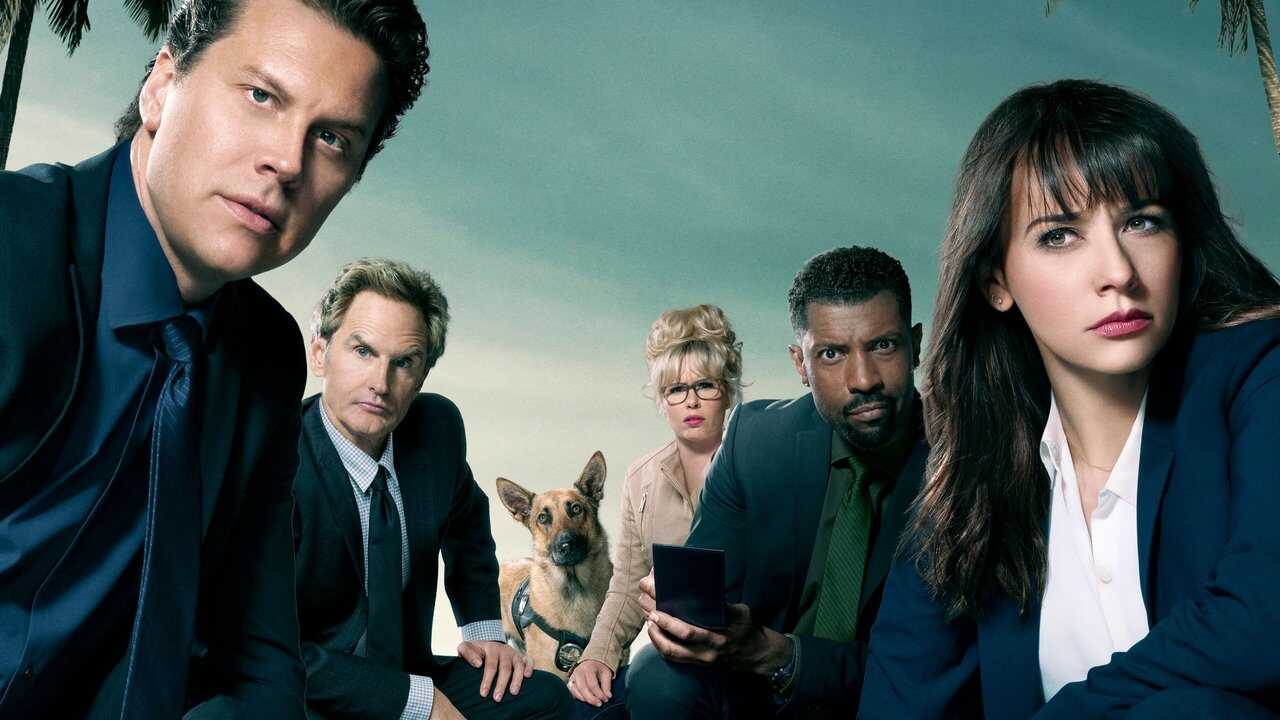 FR - Angie Tribeca 0