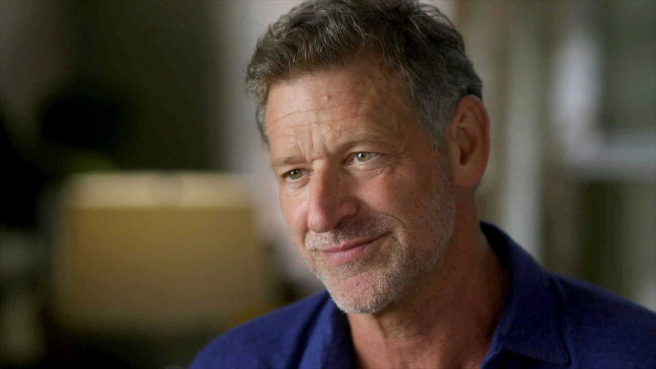 EN - Hey Beautiful: Anatomy of a Romance Scam (2025) (US) 3