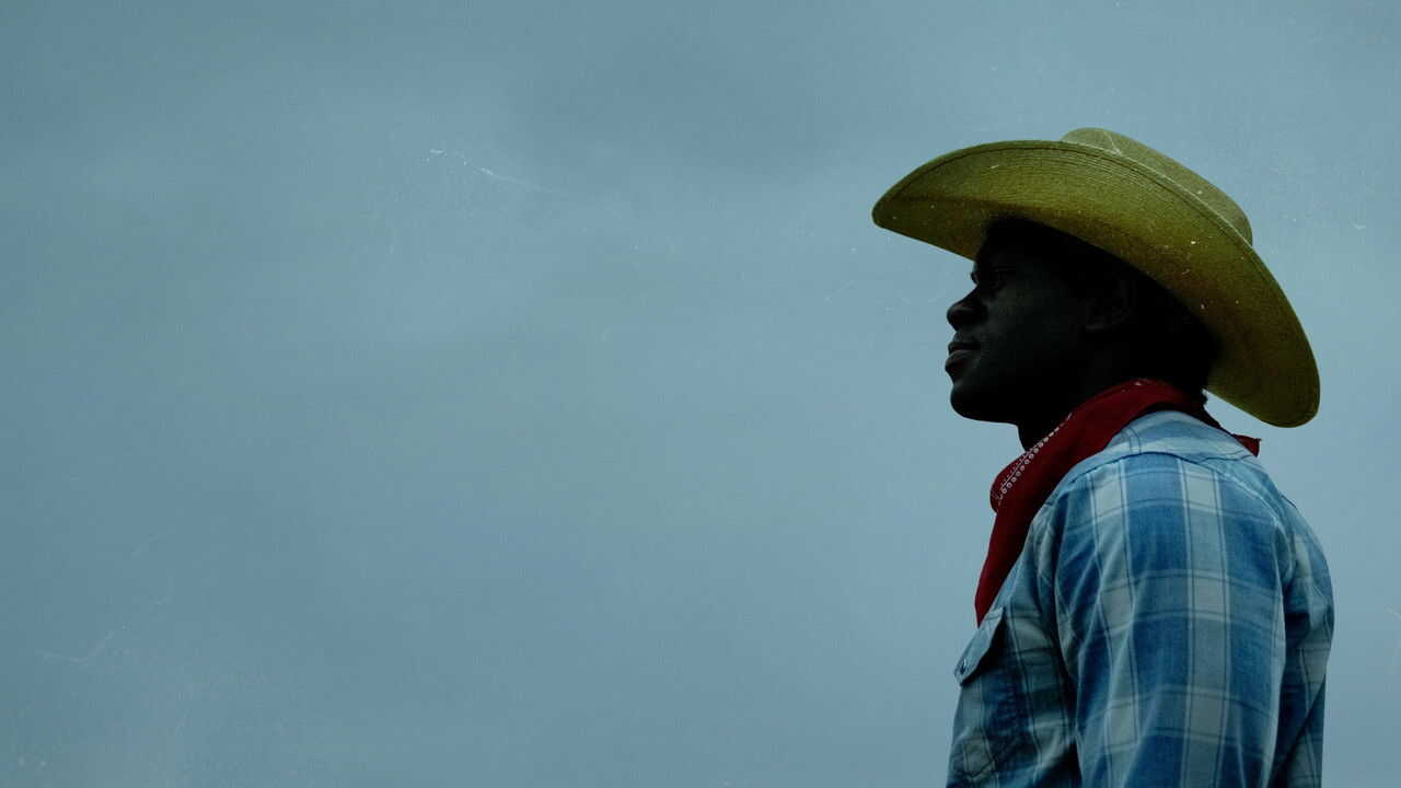 4K-DE - Little America (2020) (US) 4