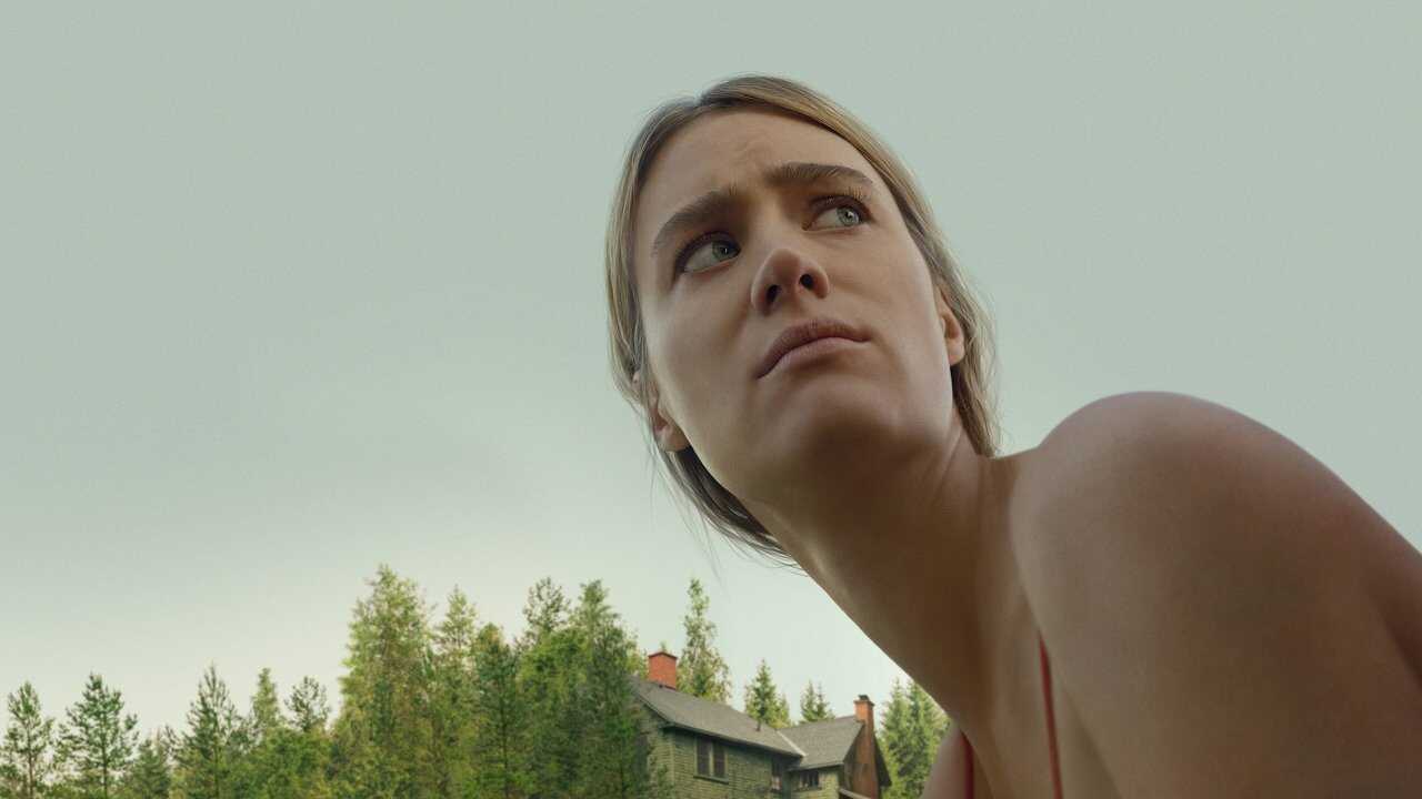 EX - Station Eleven (2021) 2
