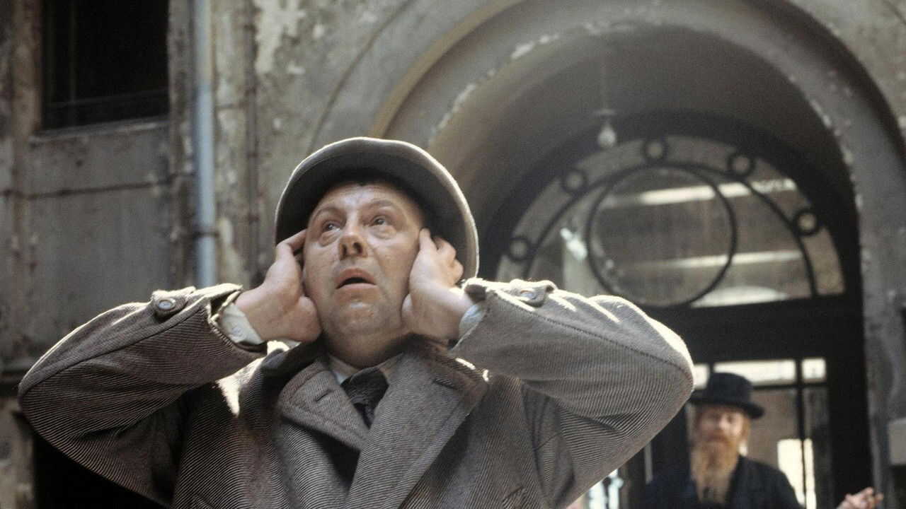 DE - Berlin Alexanderplatz (1980) 4