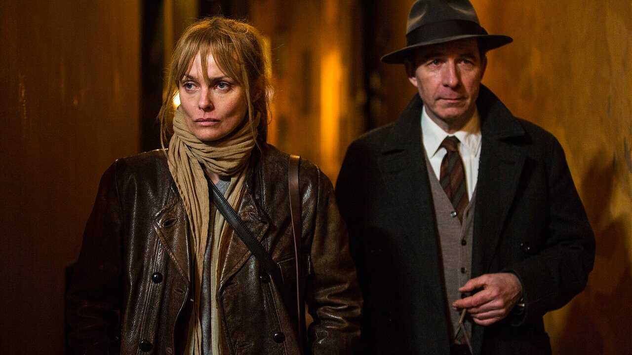 EX - Hidden: First Born (2019) 3