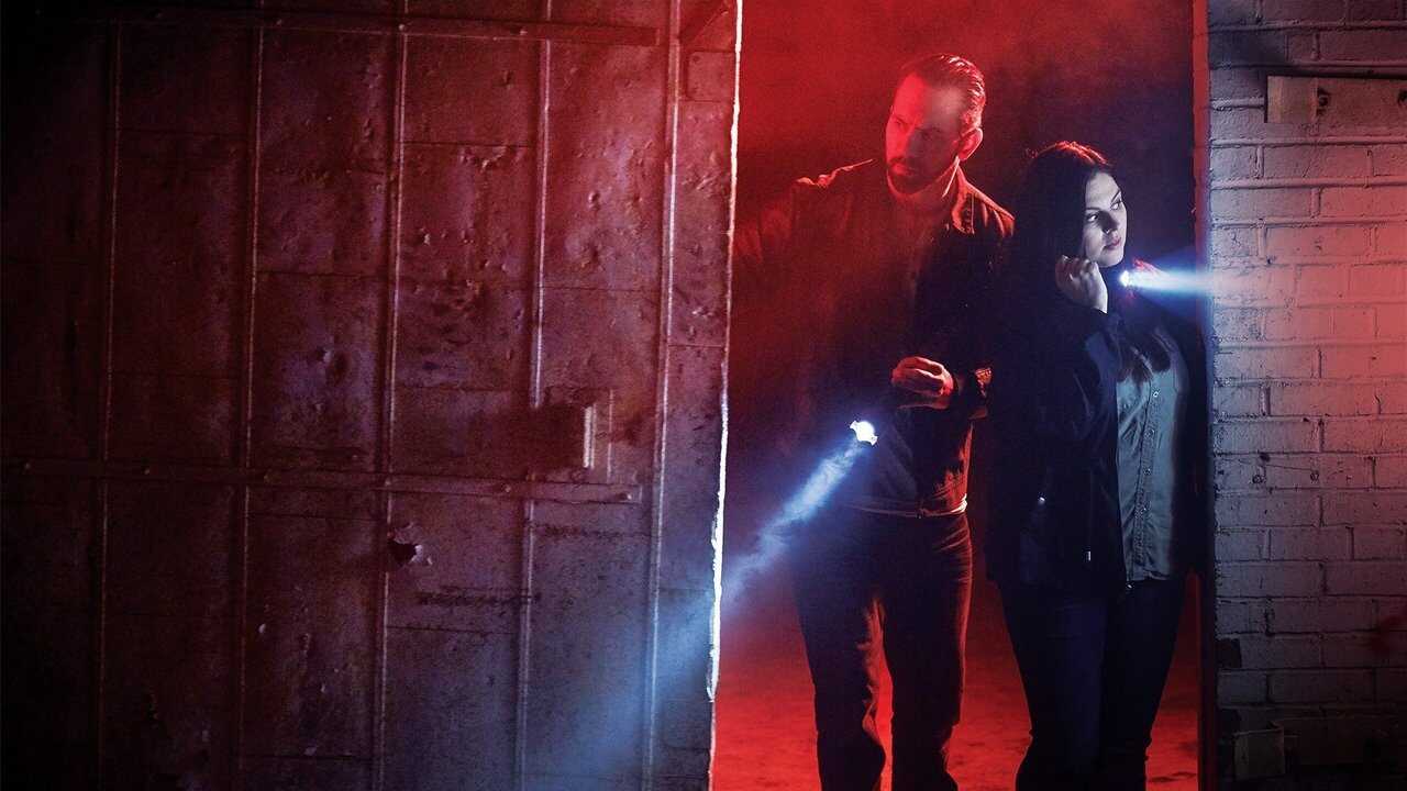 EN - Paranormal Lockdown (2016) 0