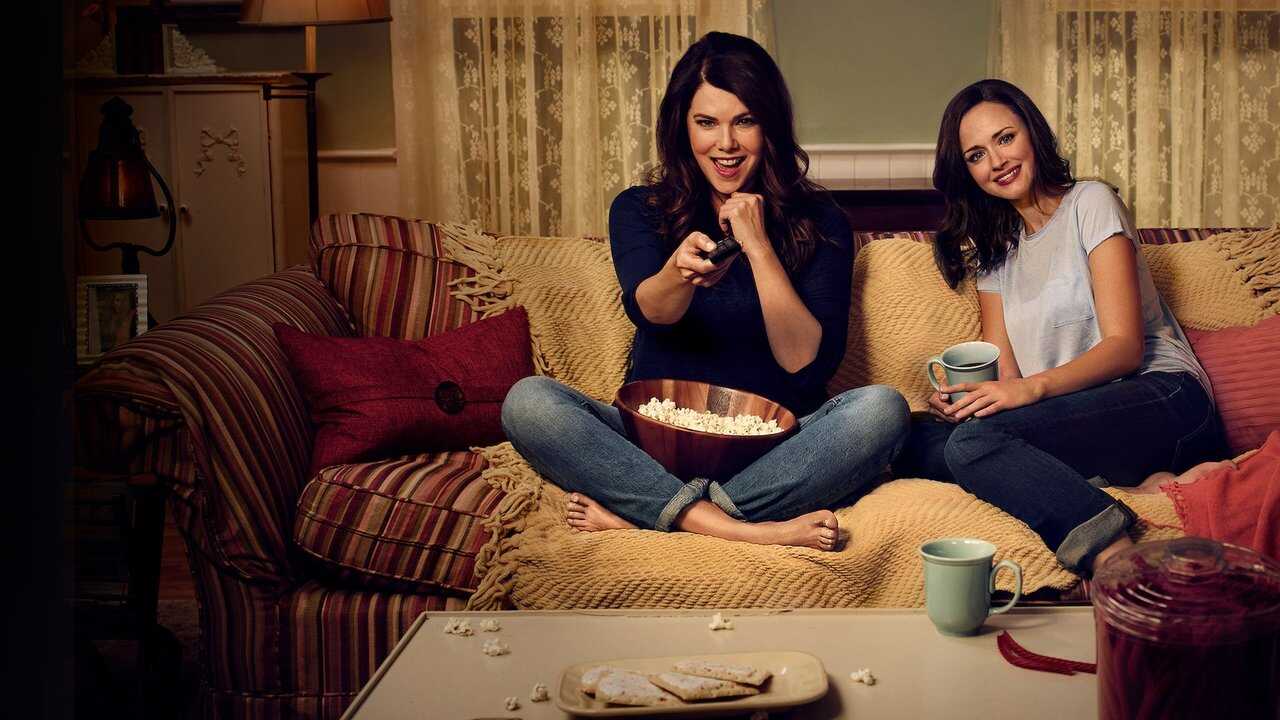 EN - Gilmore Girls: A Year in the Life (2016) (US) 0