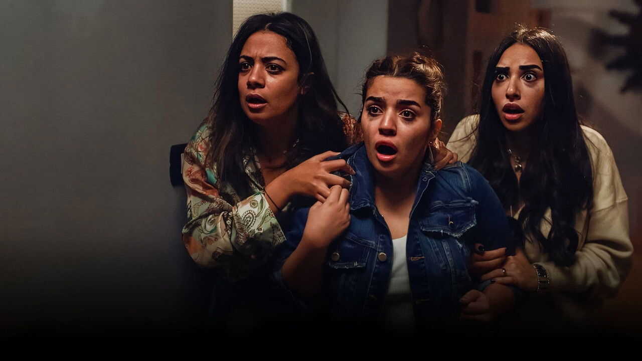 DE - Into the Dark (2021) 2