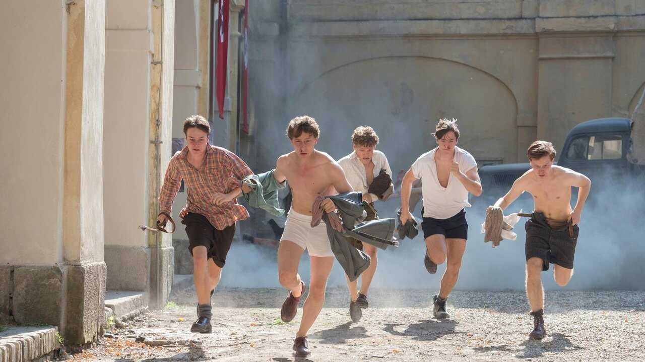Die Freibadclique (2017) 0