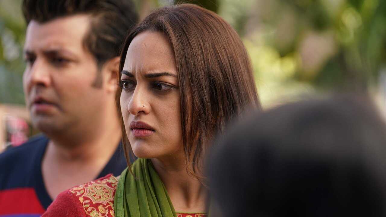 Khandaani Shafakhana (2019) 0