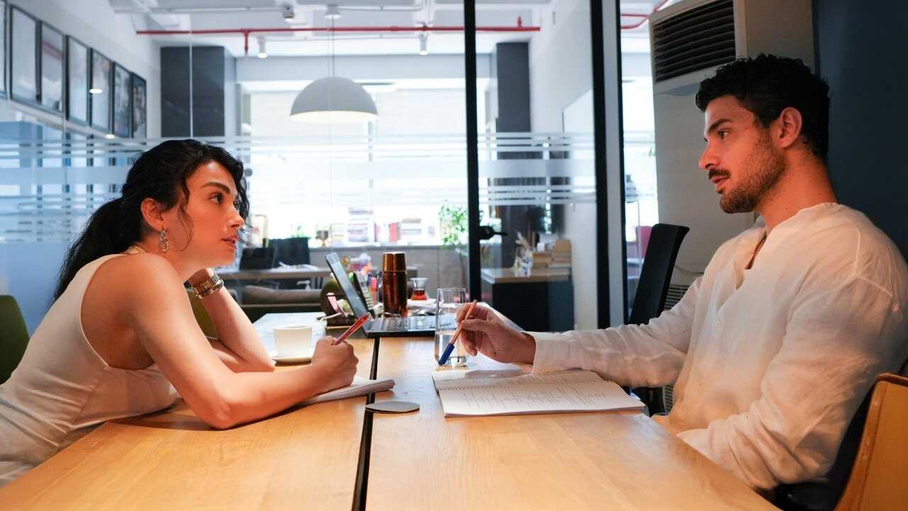 IR - Gozleri Kara Deniz چشم‌هایش دریای سیاه (SUB) (2025) 1