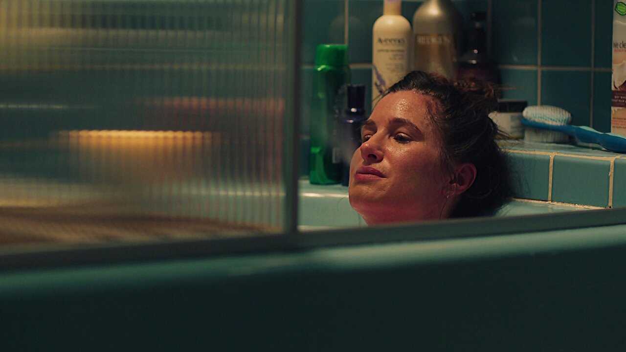 AL - Mrs. Fletcher (2019) 1