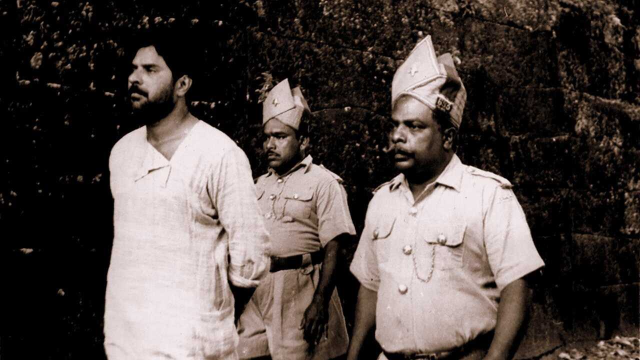 മതിലുകൾ 0