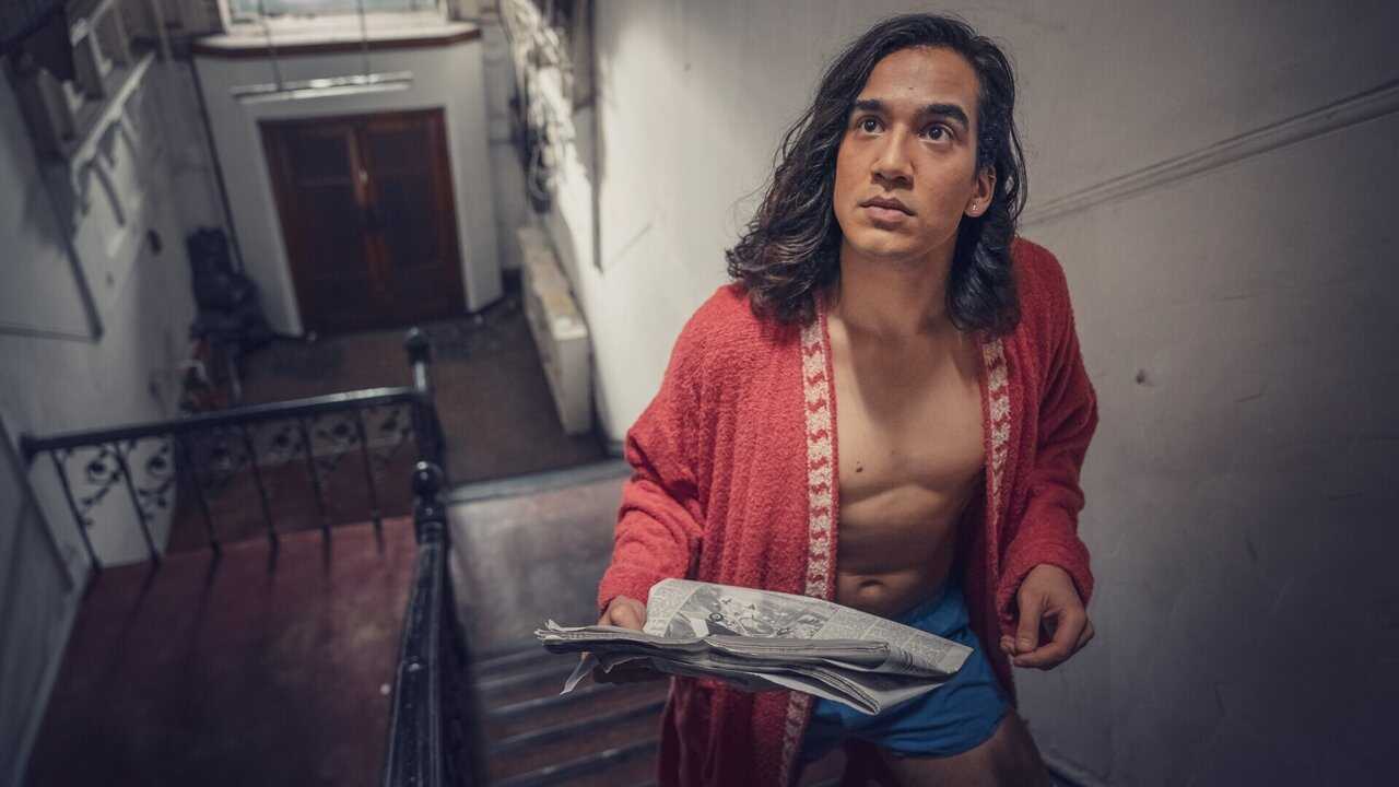 EN - It's a Sin (2021) 3