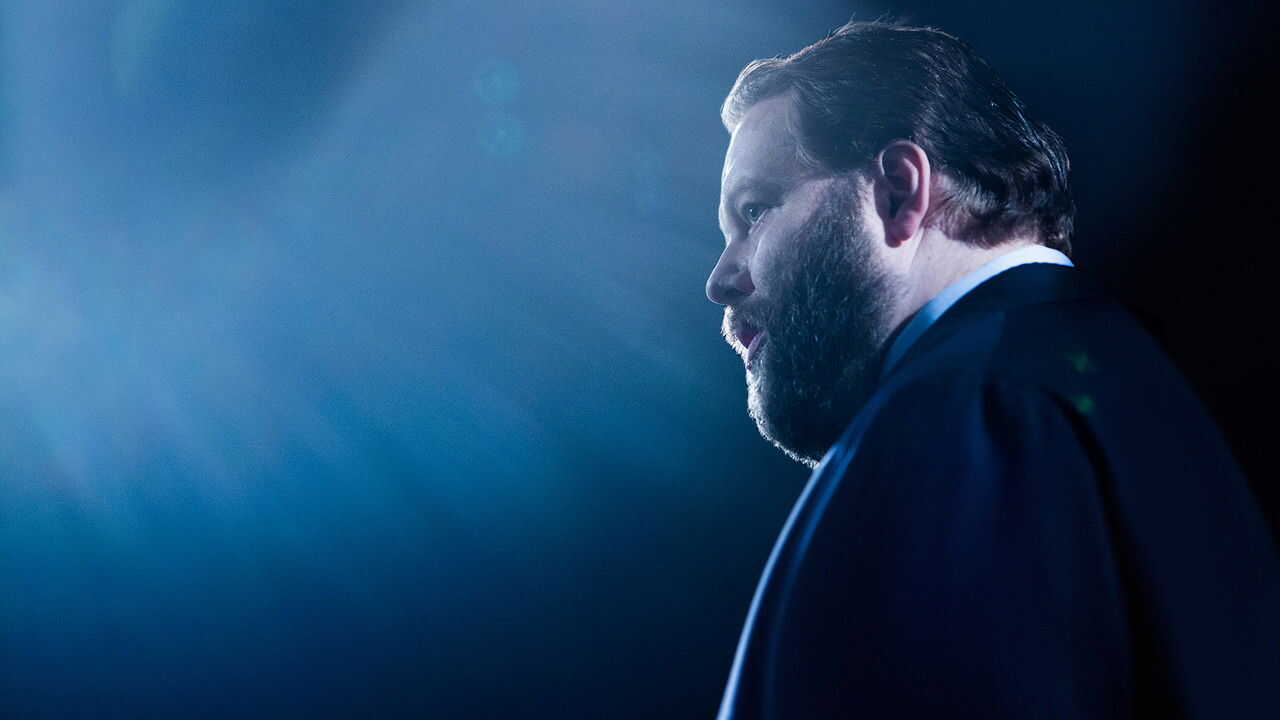 SC - The Minister (2020) (IS) 4