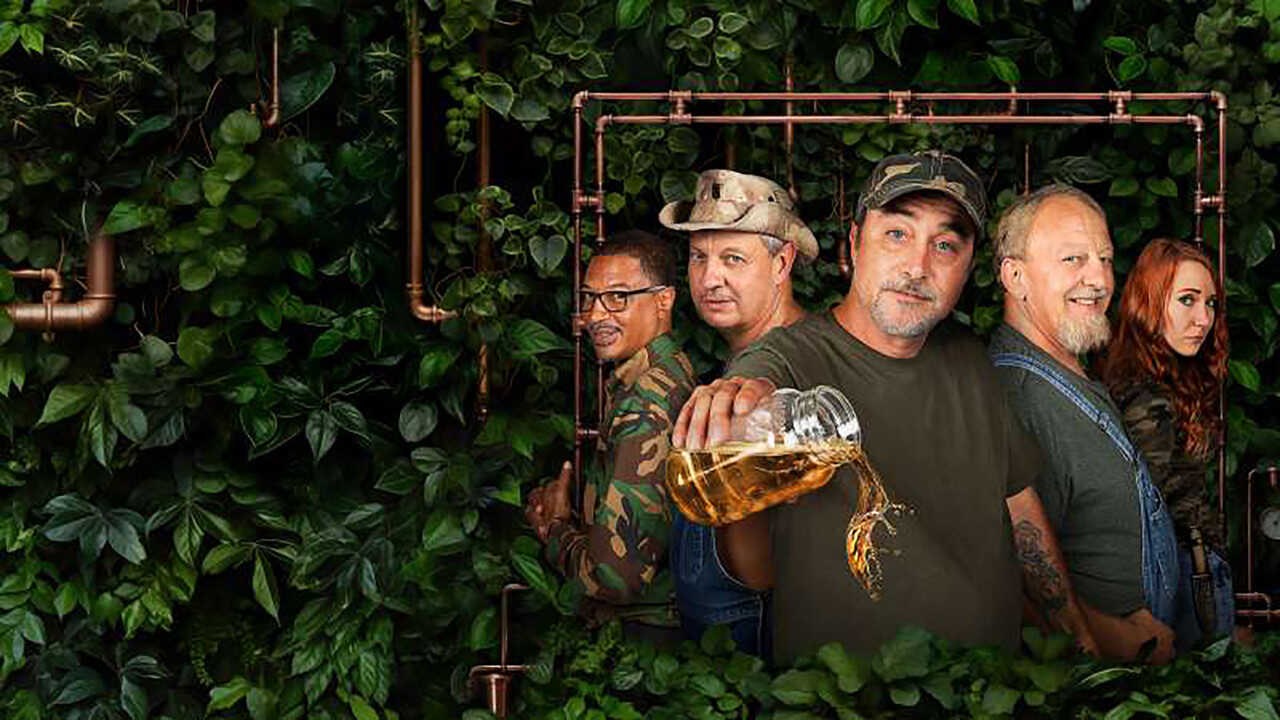 EN - Moonshiners (2011) (US) 1