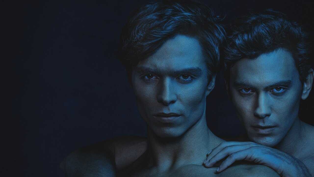 ES - Monstruos: La historia de Lyle y Erik Menendez (2024) 4