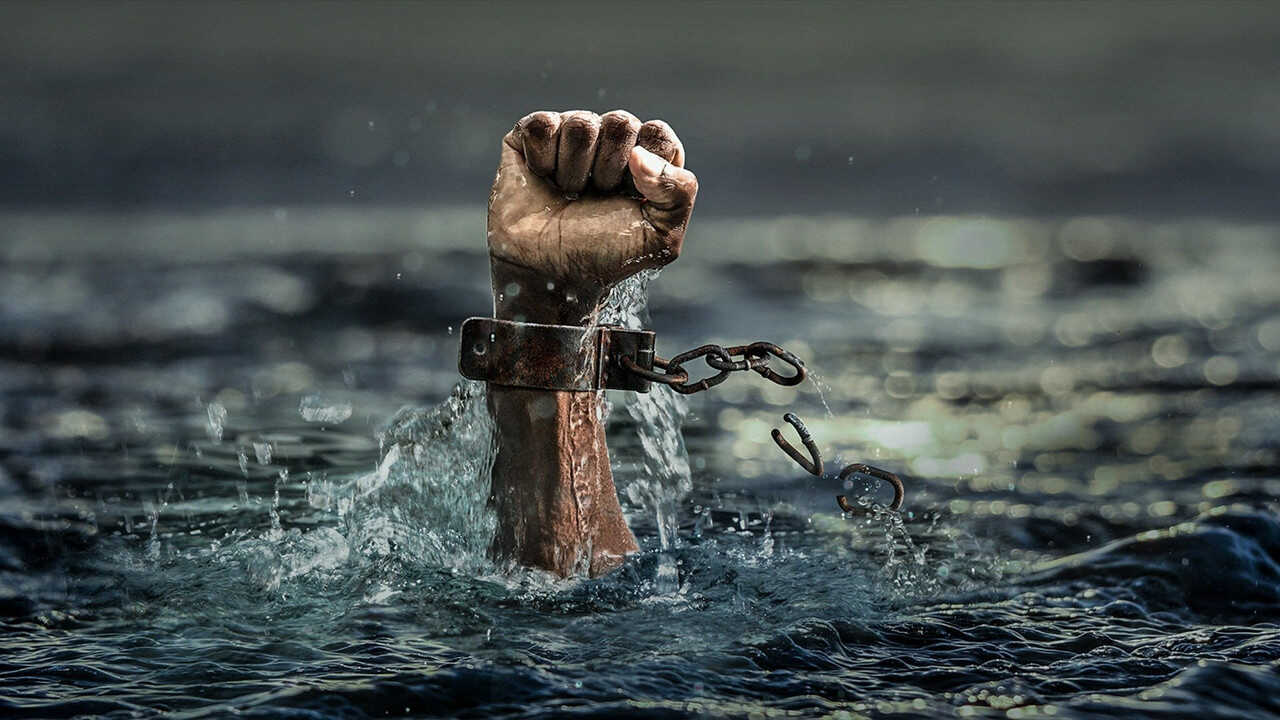 EN - Enslaved (2020) 2