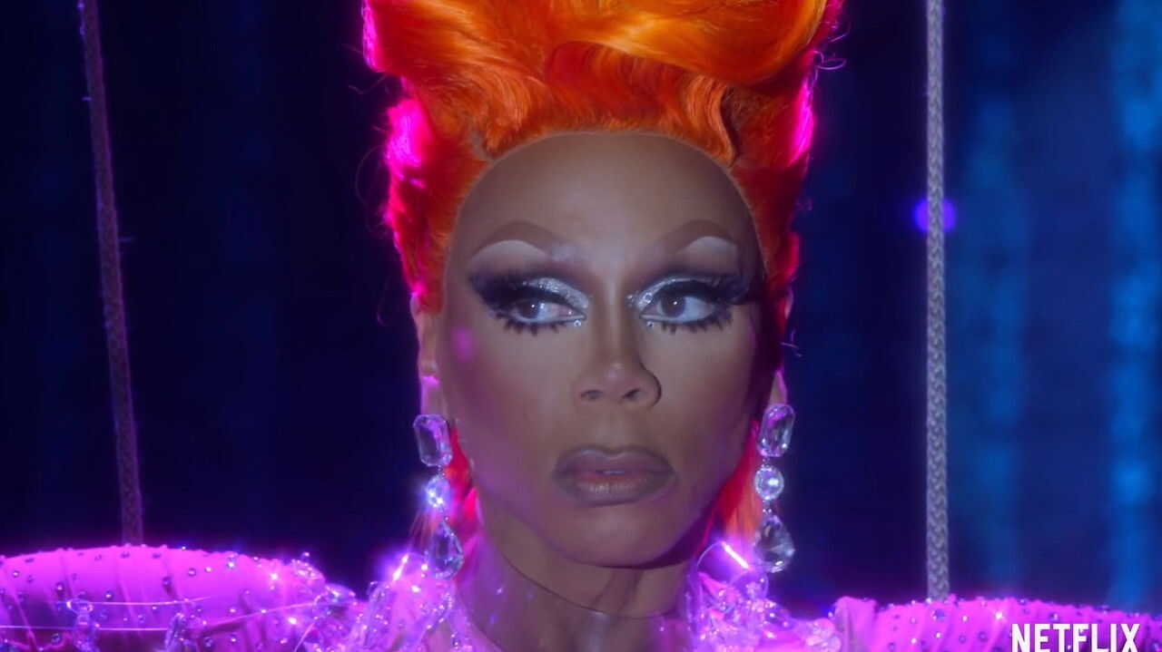 IN - AJ and the Queen 3