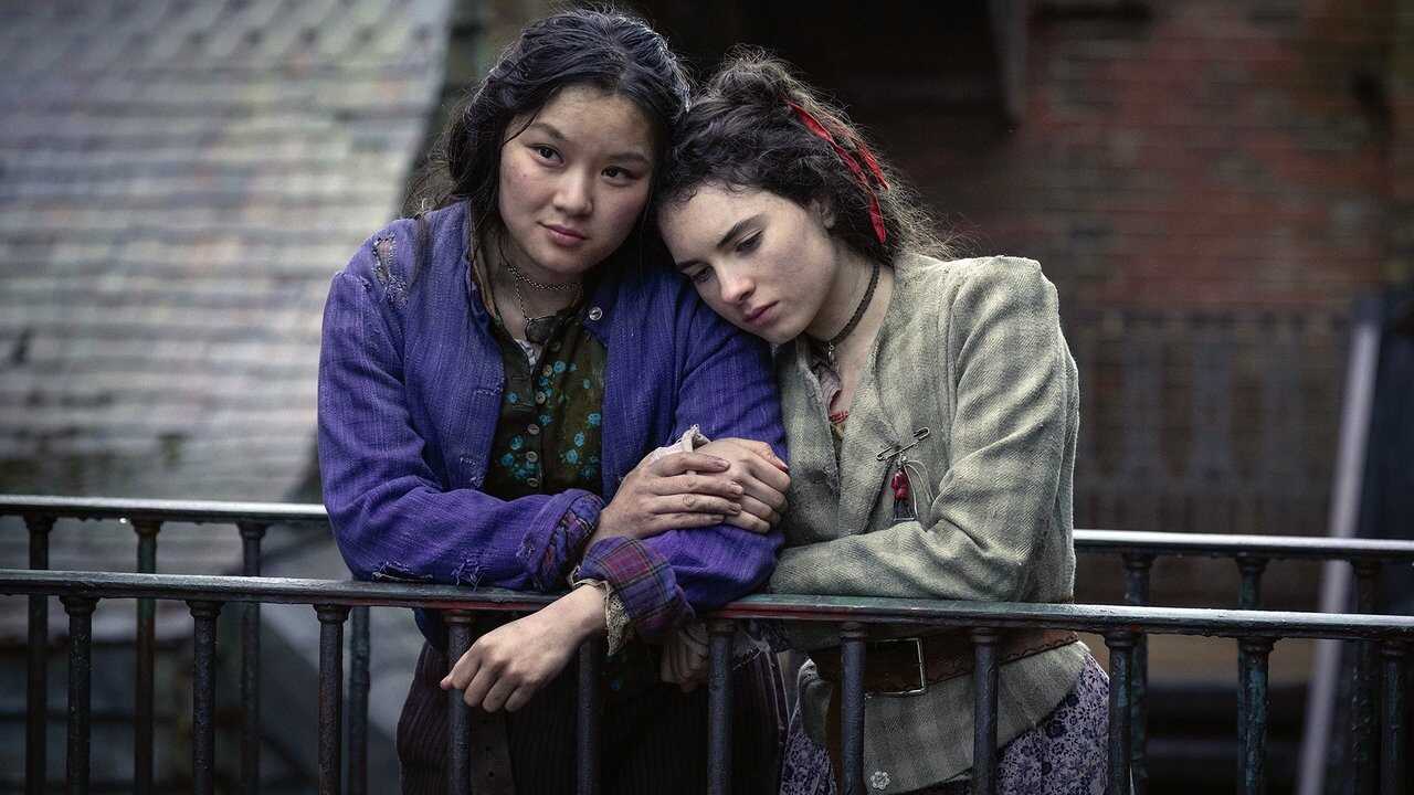 EX - The Irregulars (2021) 4