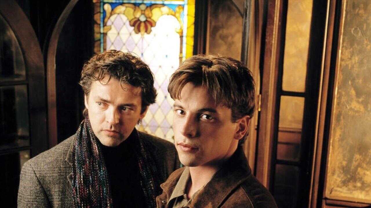 EN - Miracles (2003) (US) 0