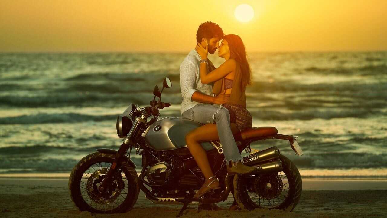 तेरी बातों में ऐसा उलझा जिया 0