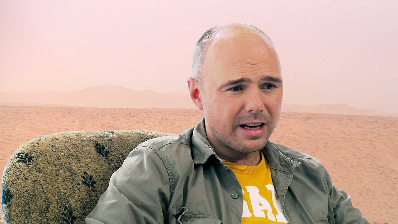 EN - An Idiot Abroad (2010) 0